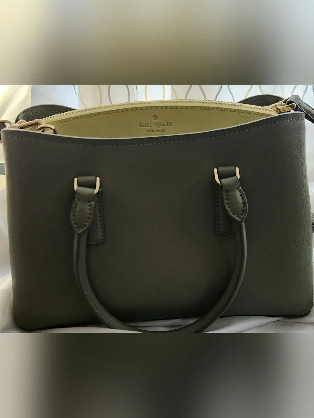 kate spade New York thompson street colorblock del Satchel Crossbody NWT